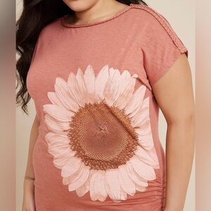 Maurices Pink Sunflower Graphic Tee